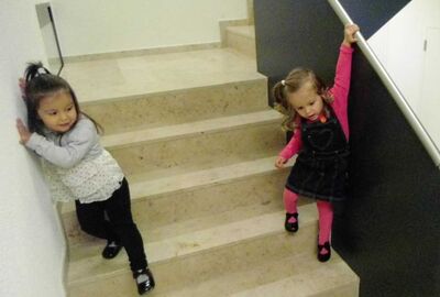 Viele Handläufe sind für Kinder zu hoch