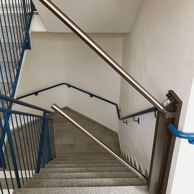 Treppenschranke - Flexo-Handlauf Basel